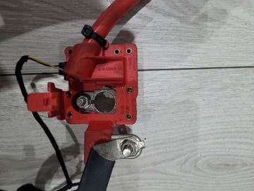 BMW F16 F15 KLIKA PLUSOVÁ PYROTECHNICKÁ ROZDĚLOVAČ 9203570 928550803