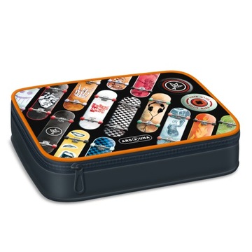 ROLLIN большой вместительный пенал с 4 стенками SKATEBOARD