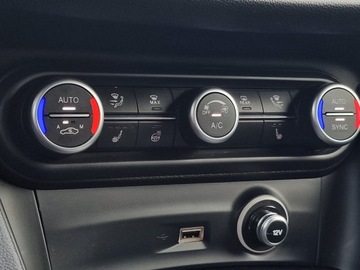 Alfa Romeo Stelvio SUV Facelifting 2.0 Turbo 200KM 2021 Alfa Romeo Stelvio Stelvio 2.0 Turbo Q4 aut 200KM/, zdjęcie 27