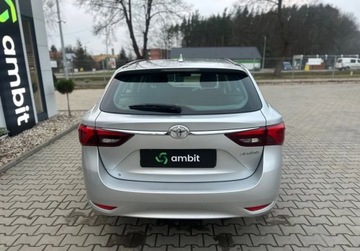 Toyota Avensis III Sedan Facelifting 2015 2.0 D-4D 143KM 2018 Toyota Avensis 2.0D4D 143KM 2018r. Premium Salon Polska F-Vat 23 2.0 143KM, zdjęcie 5