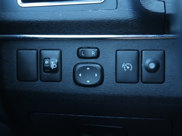 Toyota Avensis III Sedan Facelifting 2.0 Valvematic 152KM 2013 Toyota Avensis 2.0 Valvematic, Salon Polska, zdjęcie 16