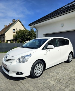 Toyota Verso Minivan 1.8 Valvematic 147KM 2012 Toyota Verso 1.8Valvematic 7osób