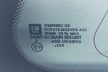 SKLO (OKNO) PRAVÁ ZADNÍ CADILLAC SRX 25818878 4.56L GASOLINE 239KW 2004