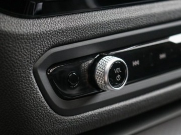 BMW Seria 3 G20-G21 Limuzyna 2.0 320i 184KM 2025 BMW Seria 3 BMW 320i xDrive Sedan 2.0 Benzyna 184KM, zdjęcie 23