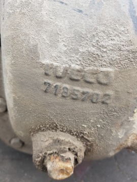 7186886, 7185702, Differential hinten achse IVECO DAILY 4 2011-2018 2.3 7186886 7185702 unter PNEUMATYKE | thumb 2