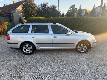 Skoda Octavia II 2009 SKODA OCTAVIA 1.6 Mpi Klimatronik Podgrzewane przednie i tylnie siedze, zdjęcie 1