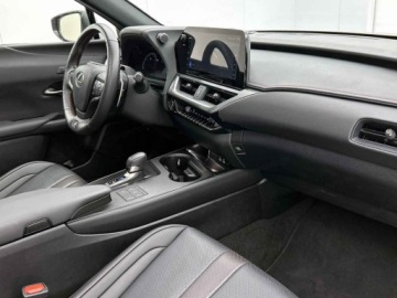 Lexus UX Crossover Facelifting 2.0 300h 199KM 2025 Od ręki - 300h F Sport 2.0 Hybrid Dynamic Force 199KM | Podgrzewane fotele!, zdjęcie 9
