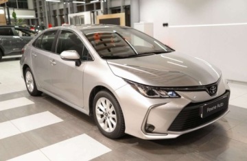 Toyota Corolla XII Sedan 1.5 VVT-i 125KM 2022 Toyota Corolla 1.5 Comfort 1.5 Benzyna 125KM, zdjęcie 2