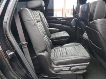 Cadillac Escalade III 2023 Cadillac Escalade V Sport 2023 6.2 Benzyna 682KM, zdjęcie 11