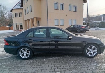 Mercedes Klasa C W203 Sedan W203 1.8 (C 200 Kompressor) 163KM 2005 Mercedes-Benz Klasa C Zarejestrowany - benzyna - 1,8 - 163 KM 1.8 Benzyna, zdjęcie 6