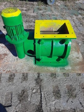 ŚLUZA (CELKA) Z MOTOREDUKTOREM 1,1 Kw