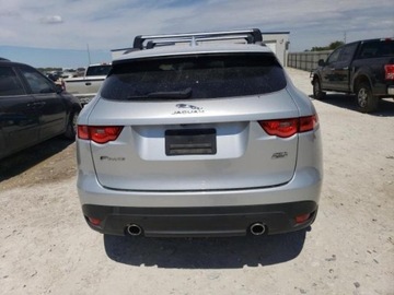 Jaguar F-Pace 2018 Jaguar F-Pace Jaguar F-PACE Prestige AWD, od ubezpieczalni 3.0 Benzyna, zdjęcie 4