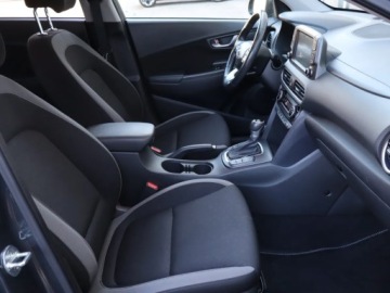 Hyundai Kona I Crossover 1.6 T-GDI 177KM 2019 Hyundai Kona 1.6 T-GDI, Salon Polska, zdjęcie 8