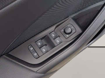 Skoda Octavia IV Liftback 1.5 TSI EVO 150KM 2024 Skoda Octavia 1.5TSI M-HEV 150KM Selection SalonPL ASO Virtual Matrix Kess, zdjęcie 18