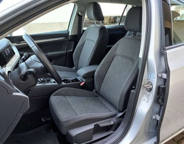 Volkswagen Golf VIII Variant 1.5 TSI 130KM 2021 Volkswagen Golf 1.5 TSI 130kM Salon Polska, serwisowany w ASO, F.VAT 23, zdjęcie 22