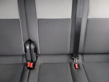 Volkswagen Caddy III Kombi Facelifting 1.6 TDI 102KM 2011 VW Caddy 1.6 TDI, Klima, Tempomat, Parktronic,ALU, zdjęcie 9