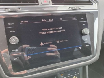 Volkswagen Tiguan II SUV R 2.0 TSI 320KM 2023 Volkswagen Tiguan Matrix LED DCC ACC Digital Cockpit 20 Keyless CarPlayAnd, zdjęcie 18