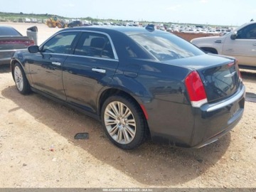 Chrysler 300C II 2015 Chrysler 300C Platinum 2015 5.7l 5.7 Benzyna 363KM, zdjęcie 3
