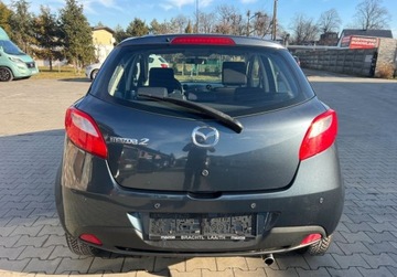 Mazda 2 II Hatchback 5d 1.3 86KM 2008 Mazda 2 1.3 Benzyna Klimatyzacja Radio El. szyby 1.3 Benzyna 86KM, zdjęcie 3