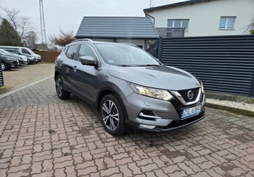 Nissan Qashqai II Crossover Facelifting 1.3 DIG-T  160KM 2019 Nissan Qashqai Swiezo sprowadzony Ubezpieczony Zarejestrowany 1.3