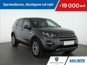 Land Rover Discovery Sport SUV 2.0 TD4 180KM 2017 Land Rover Discovery Sport TD4, Salon Polska