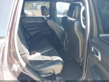 Jeep Grand Cherokee IV 2018 Jeep Grand Cherokee 2018 Jeep Grand Cherokee Limited 4x4 3.6 Benzyna 293KM, zdjęcie 7