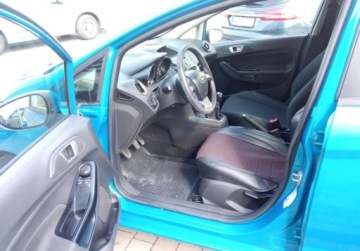 Ford Fiesta VII Hatchback 3d Facelifting 1.0 EcoBoost 100KM 2015 Ford Fiesta Nowy rozrzad i pompa wody Benzyna 100KM, zdjęcie 8