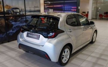 Toyota 2024 Toyota Yaris Hybrid 1.5 Comfort 1.5 Hybryda 92KM, zdjęcie 2