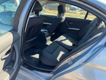 BMW Seria 3 E90-91-92-93 Limuzyna E90 318i 129KM 2007 BMW Seria 3 BMW Seria 3 2,0 Benzyna Super Stan Zamiana 2.0 Benzyna 129KM, zdjęcie 10