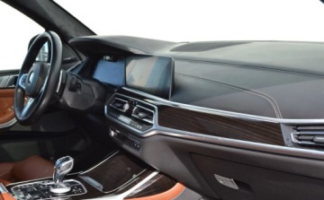 BMW X7 SUV M 4.0 M50i 530KM 2021 BMW X7 M50i xDrive M Sport Night Vision Dealer BMW Bonkowscy Gorzow Wlkp., zdjęcie 10
