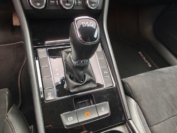 Skoda Superb III Liftback 2.0 TDI 150KM 2016 SKODA SUPERB III Kombi 2.0 TDI 150KM, Automat,SportLine, Podgrzewane fotele, zdjęcie 24