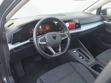 Volkswagen Golf VIII Variant 1.5 eTSI 130KM 2021 Volkswagen Golf Reflektory LED Cyfrowe zegary ACC App-Connect Lane Assist, zdjęcie 8