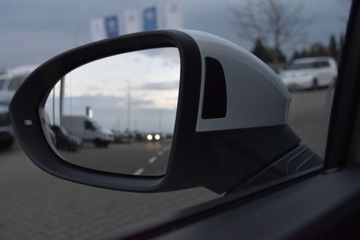 Volkswagen Golf VIII Variant 2.0 TDI 115KM 2022 Volkswagen Golf SalonPL 2.0TDI 115KM Life Pakiety Comfort LED ACC Digital, zdjęcie 21