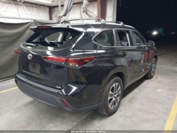 Toyota Highlander III 2024 Toyota Highlander XLE 2024 2.4l 2.4 Benzyna 265KM, zdjęcie 5