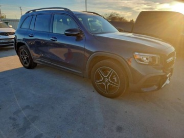 Mercedes GLB 2021 Mercedes-Benz GLB 250 2021 2.0 Benzyna 221KM, zdjęcie 4