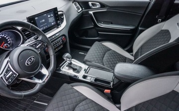 Kia Proceed Shooting Brake 1.5 T-GDI 160KM 2021 Kia ProCeed Kia ProCeed 1,6 T-GDI 160 KM 1.5 Benzyna 159KM, zdjęcie 8