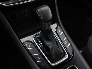 Hyundai IONIQ Hatchback 1.6 GDi 141KM 2016 Hyundai Ioniq Hybrid, Automat, Navi, Xenon, zdjęcie 16