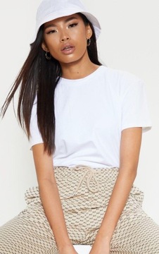 PRETTYLITTLETHING AO6 BODY KOSZULKA T-SHIRT R. 32