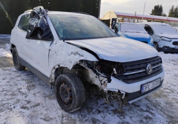 Volkswagen T-Cross SUV 1.0 TSI 95KM 2021 Volkswagen T-Cross 2021r, SALON POLSKA. 1.0 TSI. Uszkodzony prawy przod i, zdjęcie 2