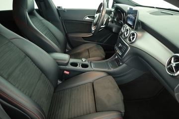 Mercedes CLA C117 Shooting Brake Facelifting 1.6 200 156KM 2018 Mercedes CLA 200, Salon Polska, Serwis ASO, zdjęcie 6
