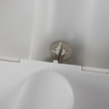 Drylownica do Wiśni Czereśni Pojemnik z Przyssawką Antypoślizgową Solidna