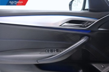 BMW Seria 5 G30-G31 2021 BMW Seria 5 530d xDriveFV23Podgrzewanie KierownicyFotel SportBMW Laserlight, zdjęcie 12
