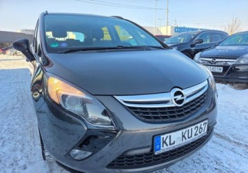 Opel Zafira C Tourer 1.4 Turbo ECOTEC 140KM 2015 Opel Zafira 1.4benz 140KM 6biegow Alu Navi Pdc Klima 7miejsc Kurtny Oplat, zdjęcie 1