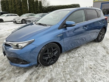 Toyota Auris II Hatchback 5d Facelifting 1.8 Hybrid 136KM 2017 Toyota Auris 1,8 Hybryda 136KM automat kamera
