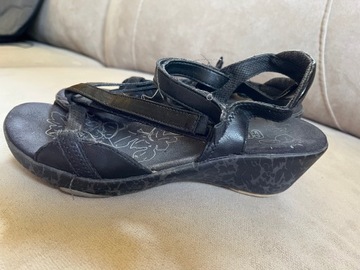 CAMPER sandały damskie czarne ze skóry rozmiar 39