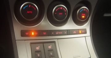 Mazda 3 I Hatchback 1.6 MZ-CD 109KM 2009 Mazda 3 Mazda 3 1.6 CD Sport DPF Active 1.6 Diesel 109KM, zdjęcie 20