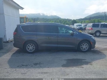 Chrysler Pacifica II 2021 Chrysler Pacifica 2021 Chrysler Pacifica Touring L FWD 3.6 Benzyna 287KM, zdjęcie 11