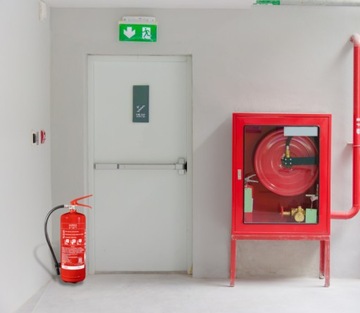 Огнетушитель порошковый 6кг ГП6х + подвеска + табличка 15х15