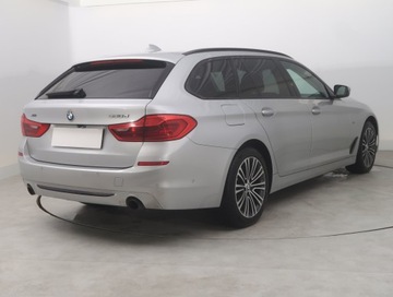 BMW Seria 5 F10-F11 Touring Facelifting 520d 190KM 2017 BMW 5 520d xDrive, Salon Polska, Serwis ASO, zdjęcie 4