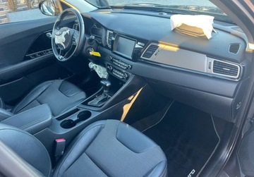 Kia Niro I Crossover 1.6 GDi Hybrid 141KM 2018 Kia Niro 1.6 Hybryda Nawigacja Klimatyzacja Sensor 1.6 Hybryda 141KM, zdjęcie 8